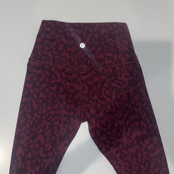 Lulu Lemon Align Leggings - Picture 3 of 3